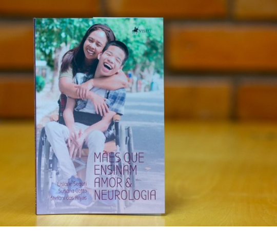 Projeto de extensão cria livro sobre mães de filhos com doenças neurológicas graves